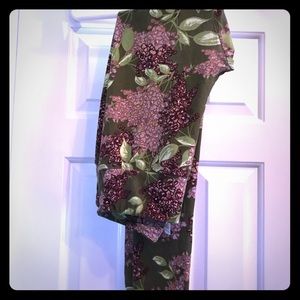 EUC LuLaRoe One Size Leggings